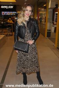 Late Night Shopping 03032018 469
