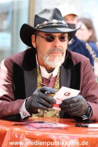 Karl May Autogrammstunde 06082022 078