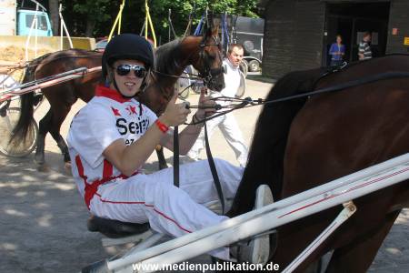 Bild Promirenntag 09062013 507