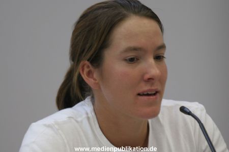 Henin Hardenne Justine Quatar Open Berlin 2005 002