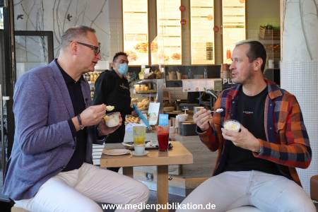MeetEat EuPa Hens 23032022 040