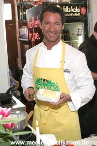 Henze 03032010 001