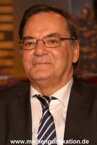 Maischberger 28022012 032