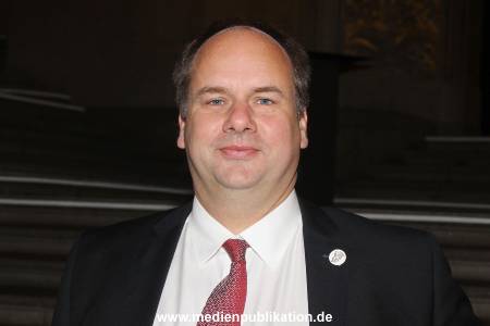 Rathaus 04102017 001
