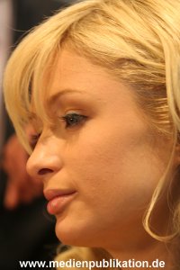 Paris Hilton Douglas 19052005 042