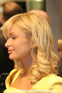 Paris Hilton Douglas 19052005 051