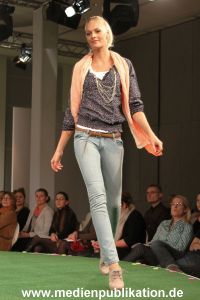 Ernstings Modenschau 24012012 114