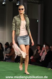 Ernstings Modenschau 24012012 130