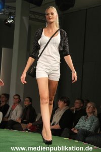 Ernstings Modenschau 24012012 205