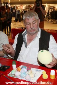 Hoenig AEZ Charity 091