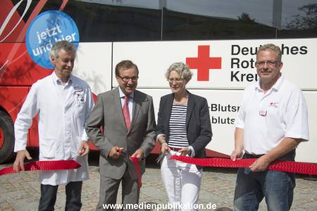 Hofer Blutspendebus 17072013 018