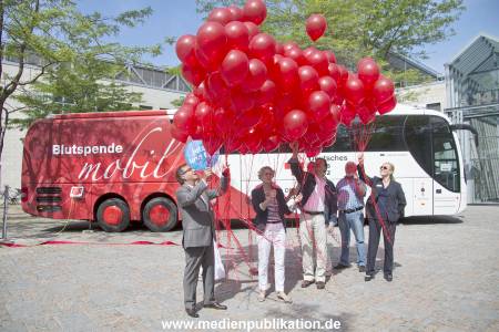 Hofer Blutspendebus 17072013 023