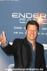 Enders Game 07102013 006