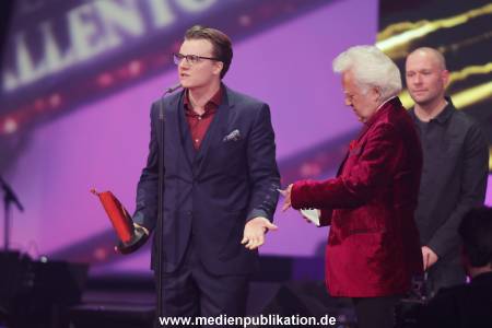 LEA Award 04042016 901