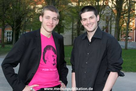 Dorfpunks Abaton 16042009 004