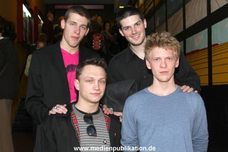 Dorfpunks Abaton 16042009 031