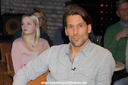 Talkshow 3nach9 01012019 127