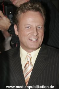 Blauer Ball 2005 026