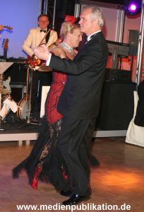 Ball Papillon 12112005 409