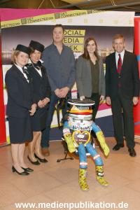 hitchBOT 23022015 030