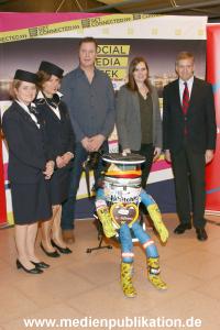 hitchBOT 23022015 034