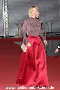 Goldene Bild der Frau 21102017 532