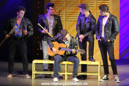 Grease 03102017 116