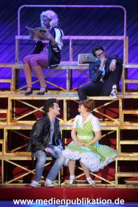 Grease 03102017 123