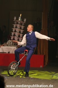 Dinner Circus 10112005 038
