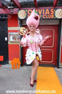 OliviaJones Lieferando 19072022 114