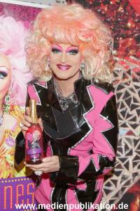 Olivia Jones 01122015 005