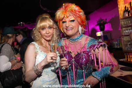 Olivia Jones 29042010 008