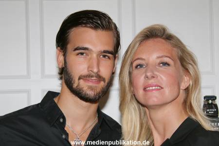 Jette Black 05082014 043