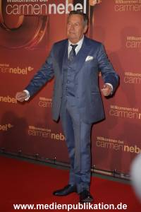 CarmenNebel 04052918 123