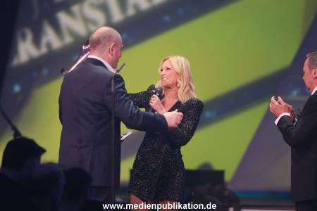 LEA Award 04042016 680