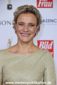 GoldeneBildDerFrau 20112024 305