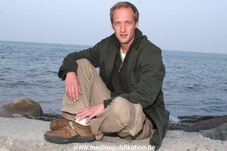 Tote am Strand 14102005 030