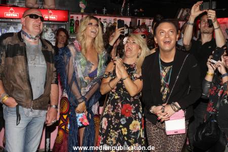 Porno Karaoke Bar 22072019 196