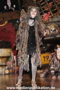 Cats 04012011 032