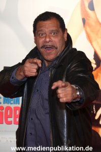 Mord ist mein Geschaeft 19022009 030