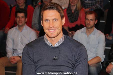 Lanz Sendung2 06042016 054