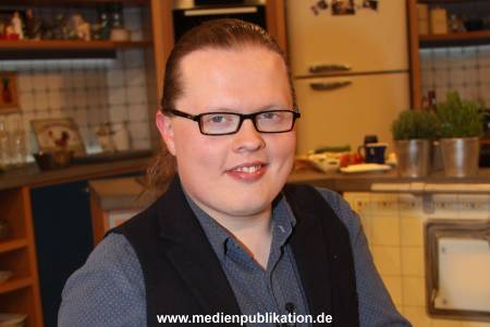 LLL Sendung1 08042016 SF0108 006
