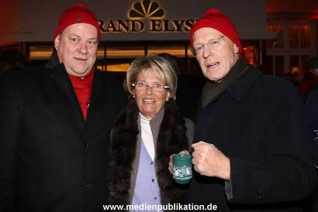 Neujahrspunsch Elysee 04012012 053