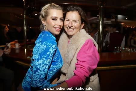 Universum Boxing Night 12122024 156
