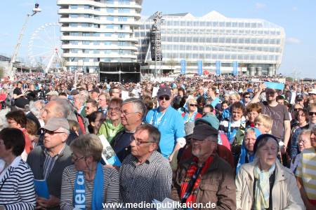 Kirchentag Eroeffnung 01052013 078