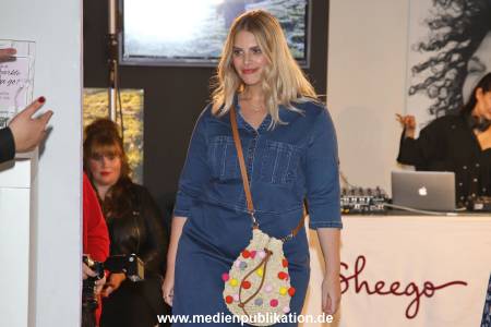 SheegoFashion 11102018 145