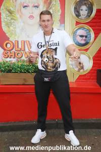 Olivia Jones 22072025 185