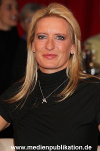 3nach9 26112010 101