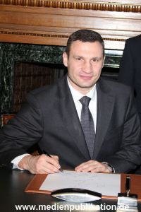 Klitschko Rathaus 08122014 042