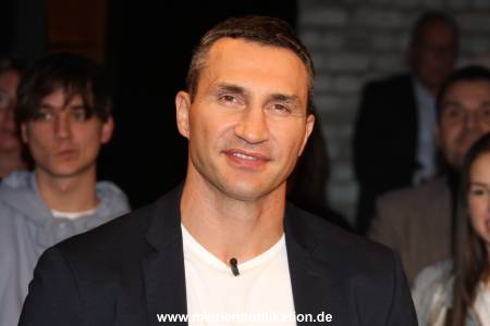3 nach 9 14022019 020